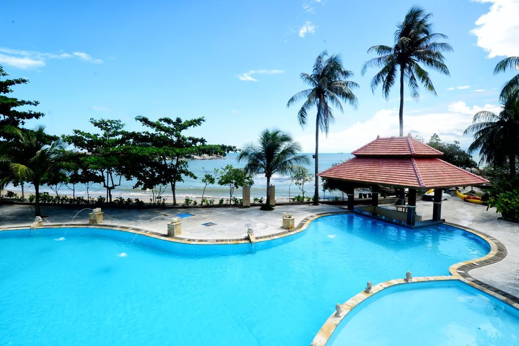 Parai Beach Resort & Spa - Bangka Parai Tenggiri Exterior photo